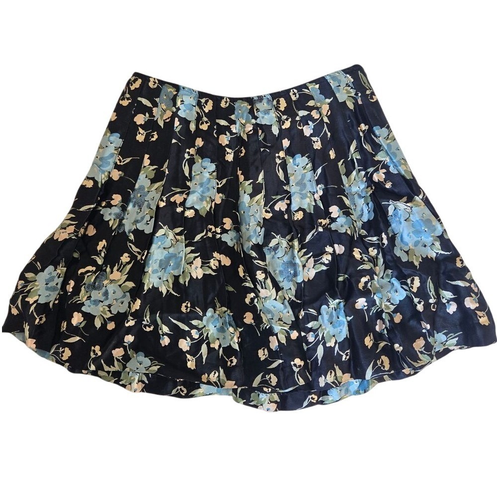 Vintage Y2K Betsey Johnson Small Women's Floral Print Black Mini Pleated Skirt
